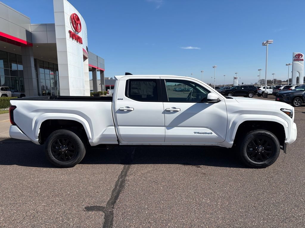New 2026 Toyota Tacoma SR5 AWD/4WD image 2