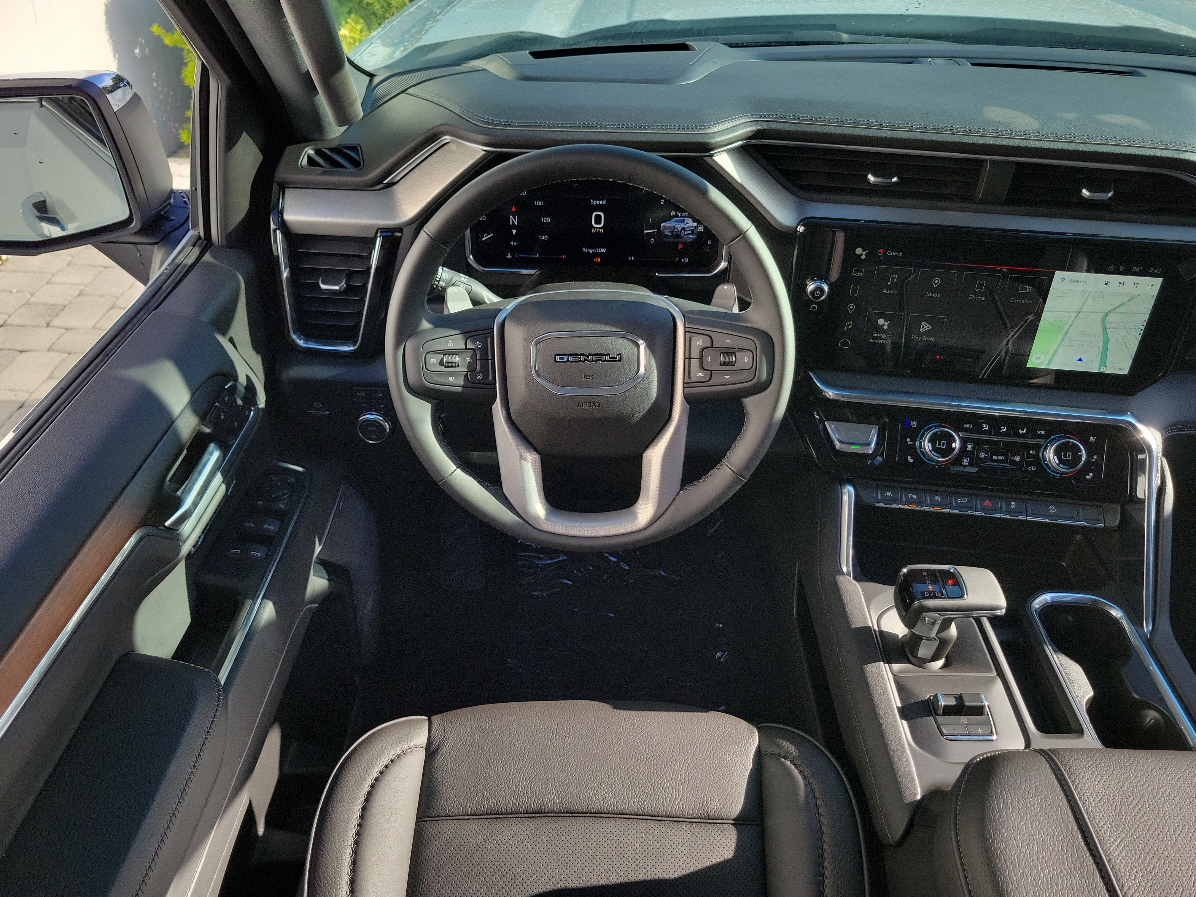 New 2026 GMC Sierra 1500 Denali w/ Denali Reserve Package AWD/4WD image 15