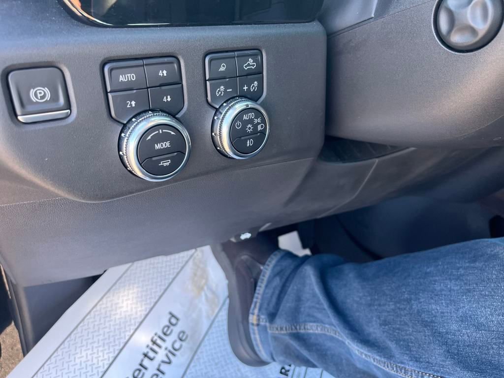 Used 2022 GMC Sierra 1500 SLT w/ SLT Premium Plus Package image 14