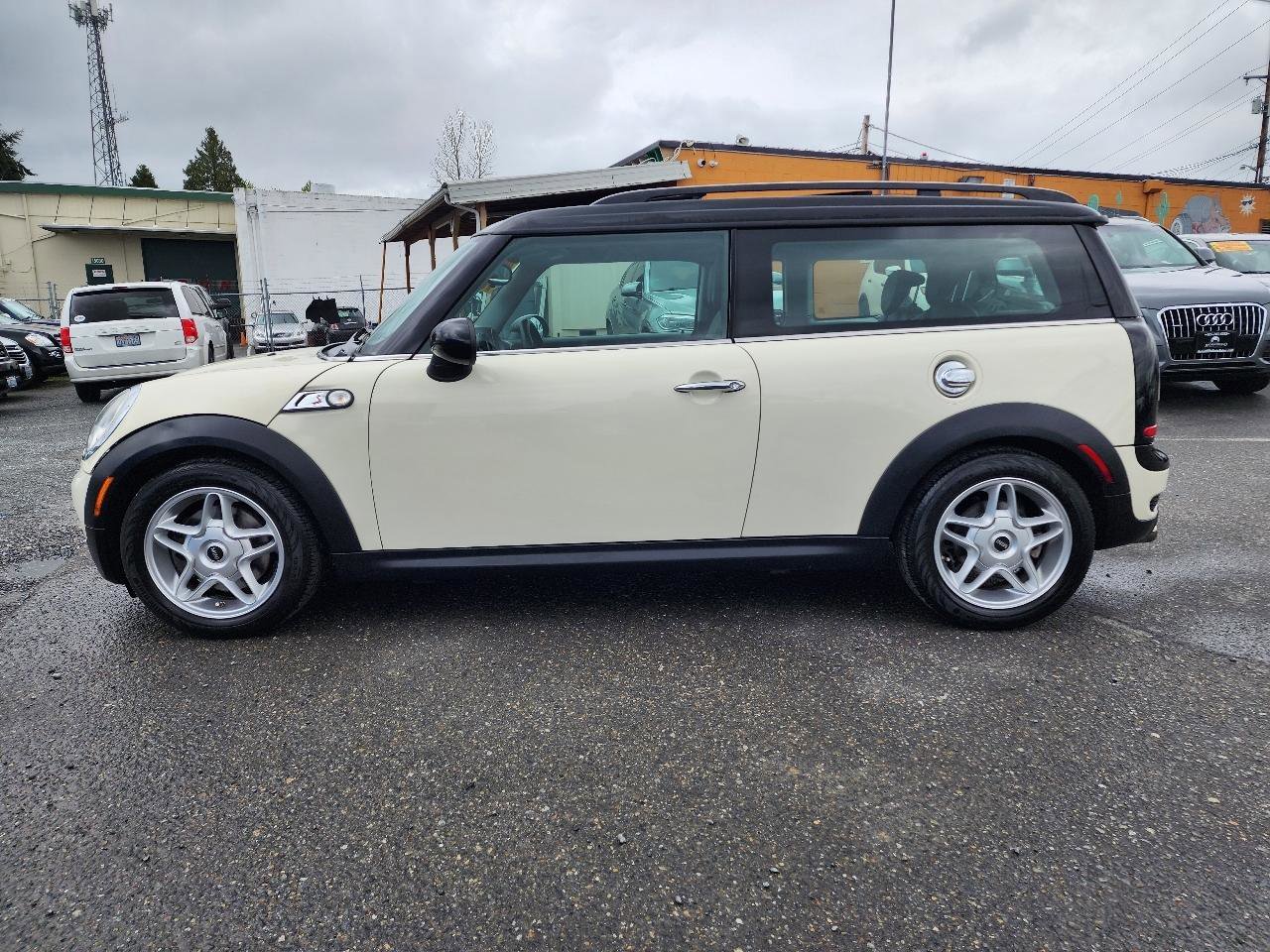 Used 2010 MINI Cooper Clubman S FWD image 10