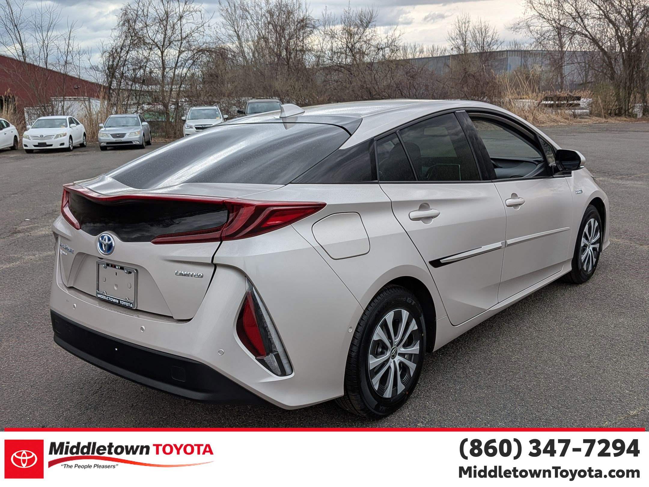 Certified 2020 Toyota Prius Prime Limited FWD image 3