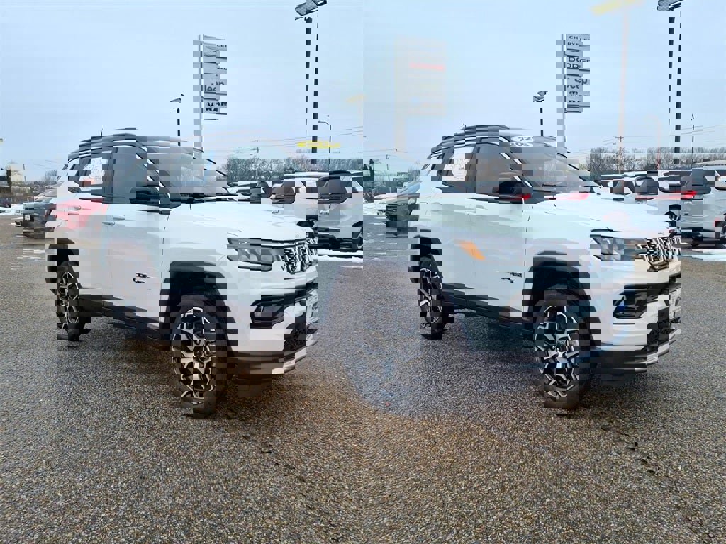 New 2026 Jeep Compass Limited w/ Sun, Sound & Navigation Group image 1