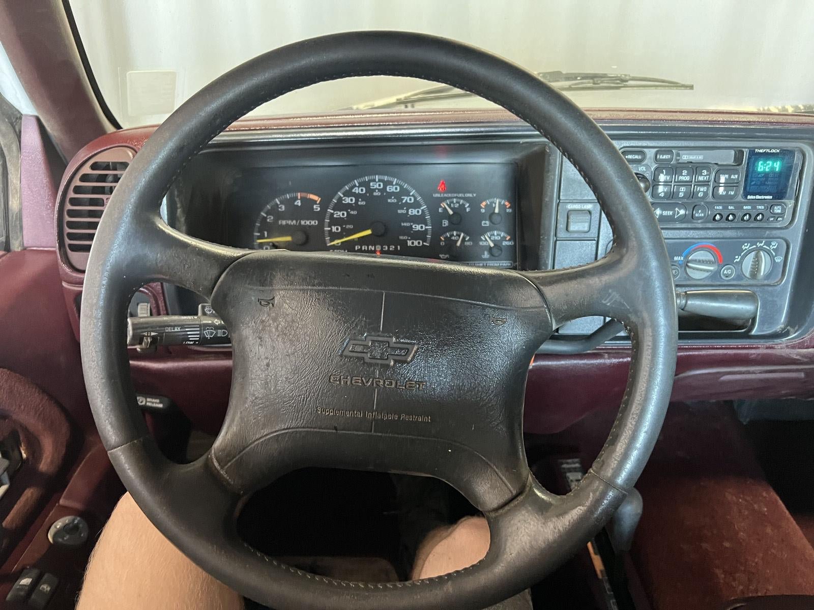 Used 1995 Chevrolet Silverado 1500 4x4 Extended Cab image 10