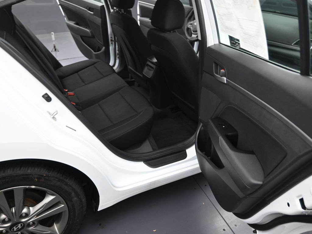 Used 2018 Hyundai Elantra SEL image 18