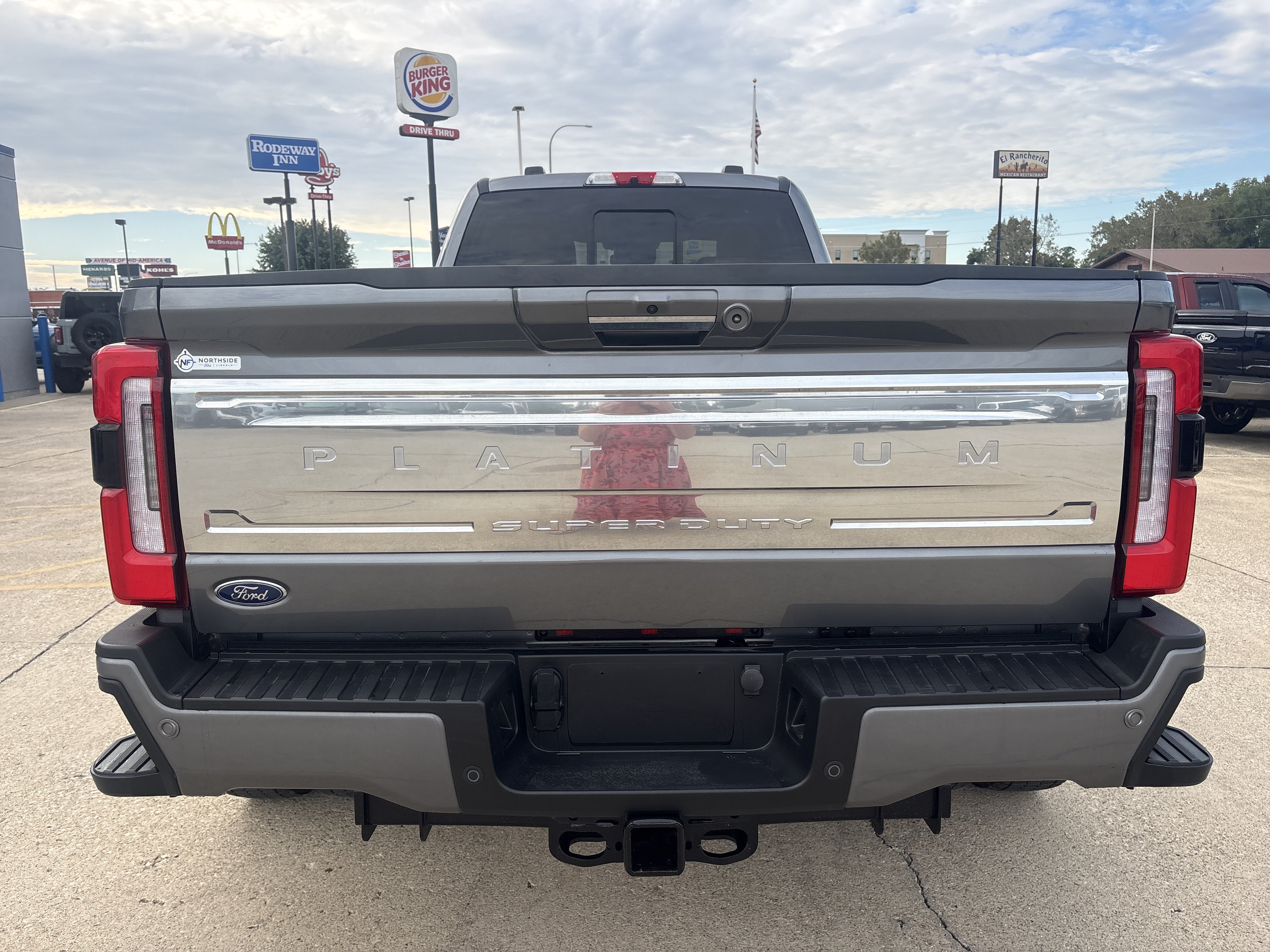 Used 2024 Ford F450 Platinum AWD/4WD image 6