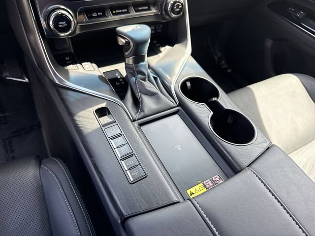 Used 2024 Lexus LX 600 4WD w/ Luxury Package image 21