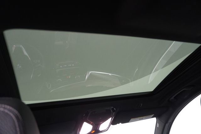 Used 2021 BMW 530i w/ Premium Package image 36