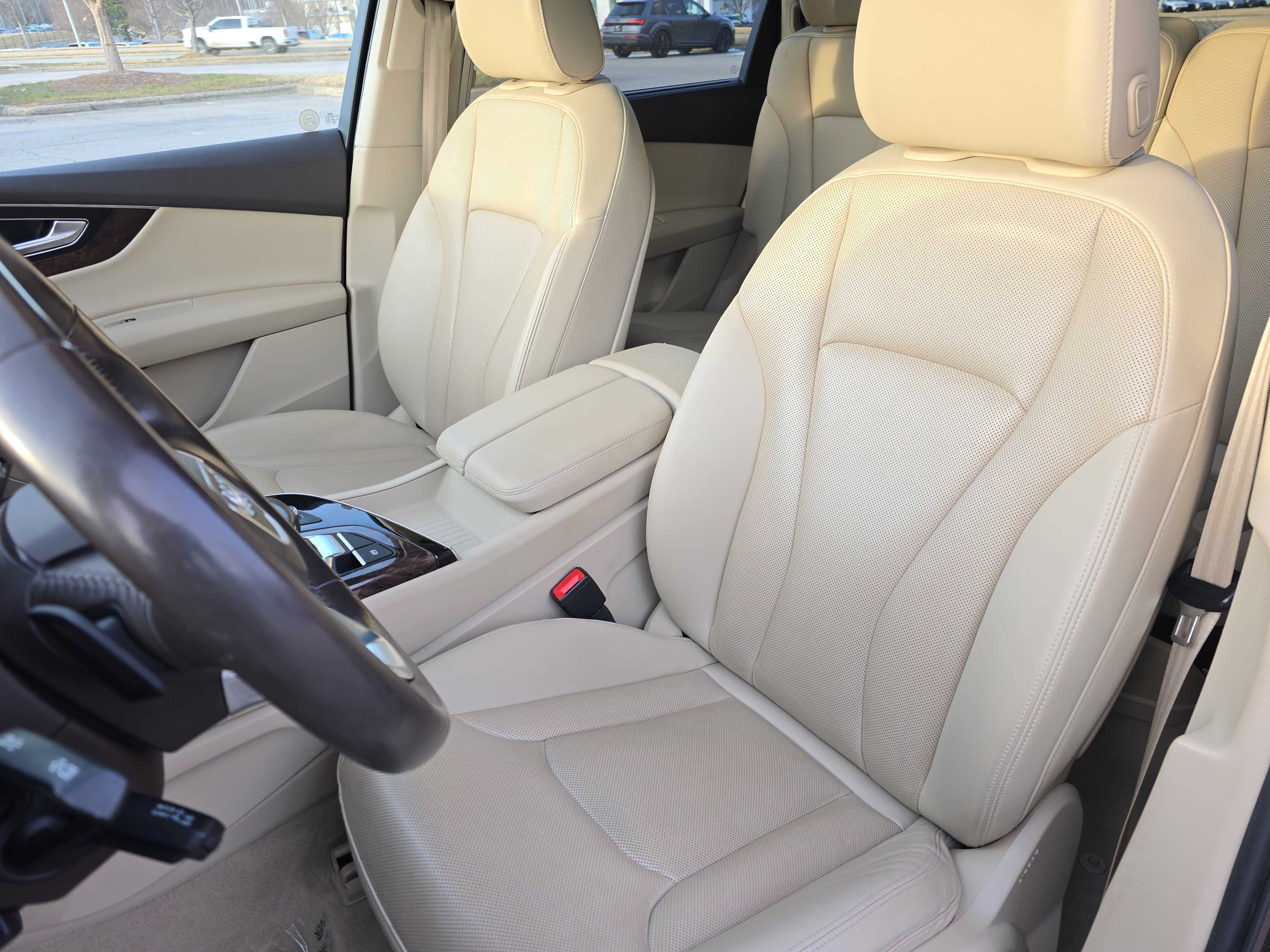 Used 2018 Audi Q7 3.0T Premium Plus w/ Premium Plus Package image 15