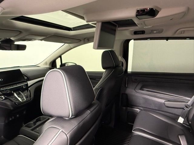 New 2026 Honda Odyssey Touring image 29