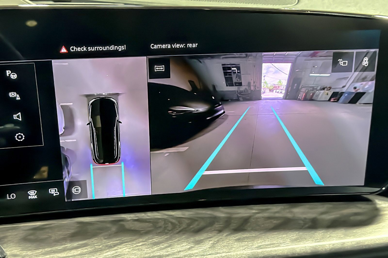 Used 2025 Audi Q5 Premium w/ Convenience Package image 19