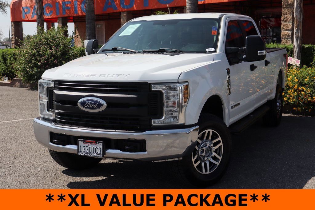 Used 2019 Ford F250 XL w/ Power Equipment Group AWD/4WD image 4
