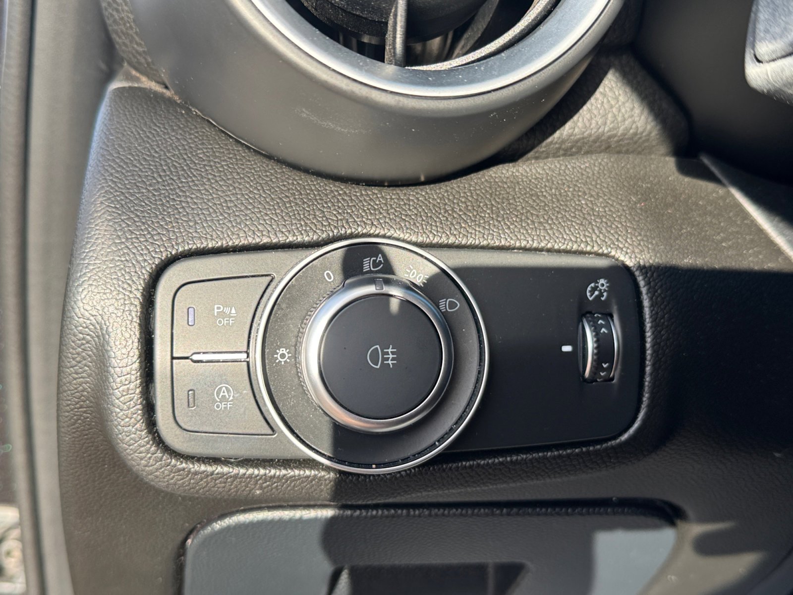 Used 2022 Alfa Romeo Giulia Ti image 30