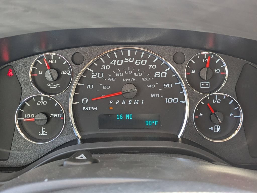 New 2025 Chevrolet Express 3500 w/ Power Convenience Package RWD image 28