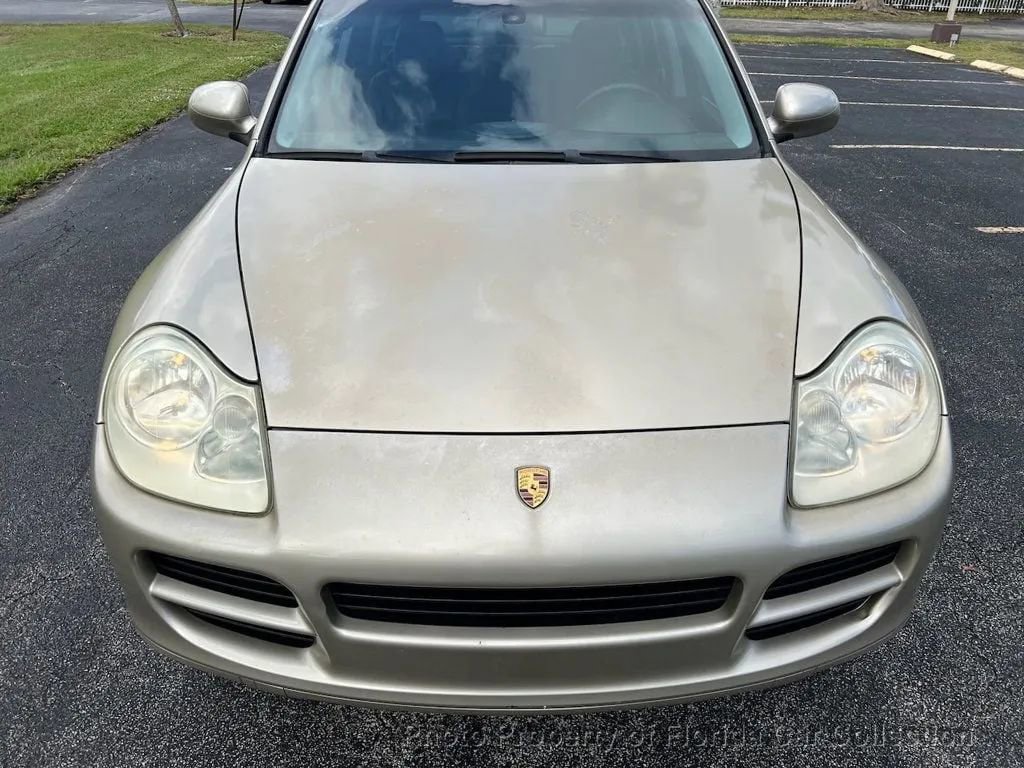 Used 2005 Porsche Cayenne S image 19