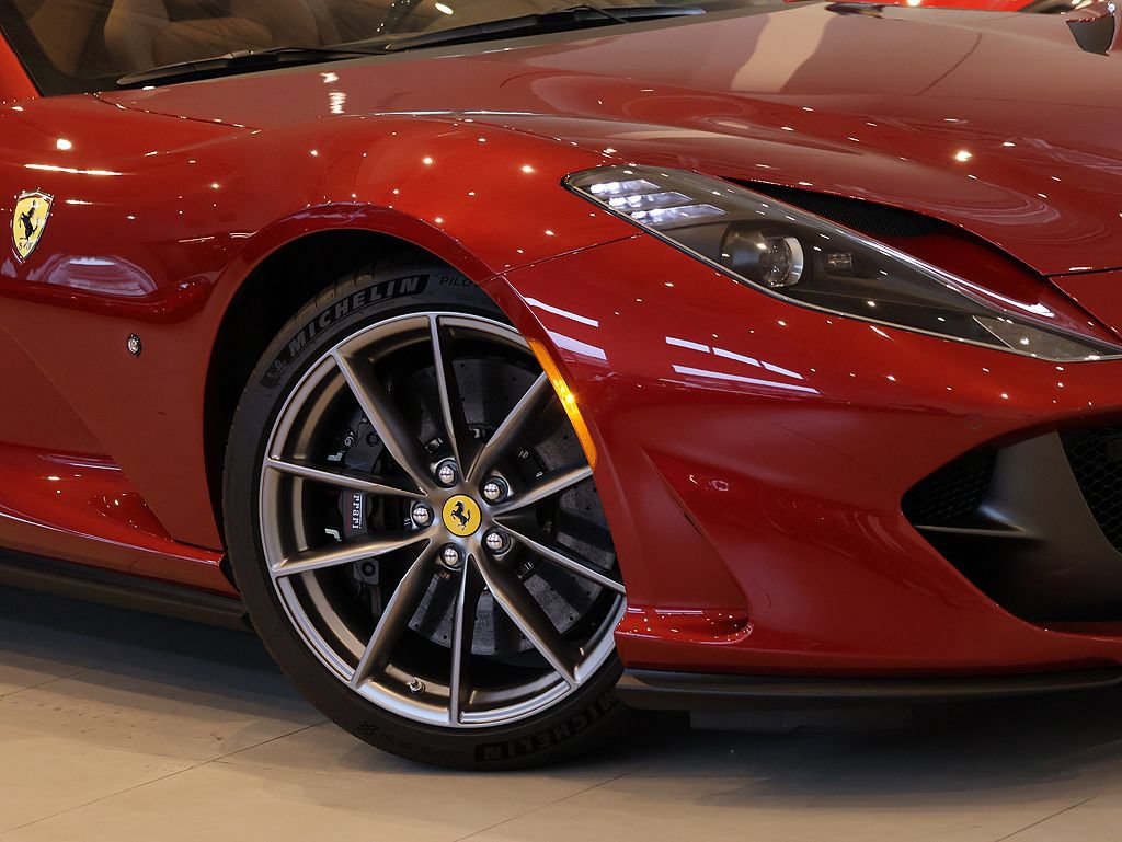 Certified 2023 Ferrari 812 GTS RWD image 11