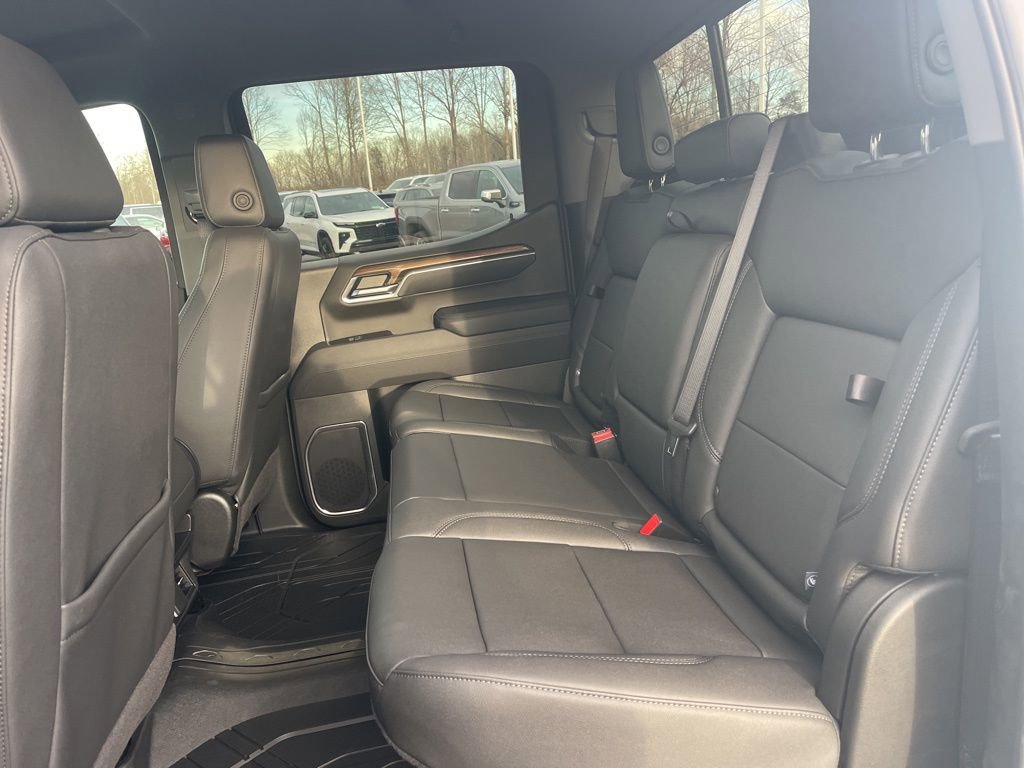 Used 2025 Chevrolet Silverado 1500 LT w/ Safety Package image 13