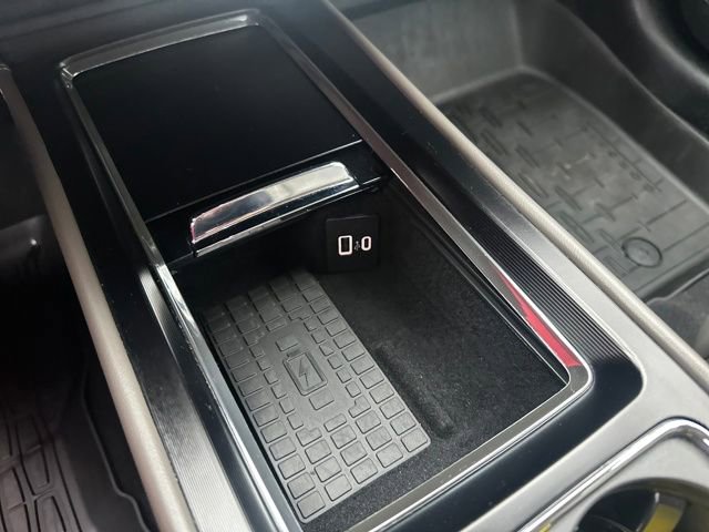 Used 2024 Lincoln Corsair AWD w/ Equipment Group 101A image 44