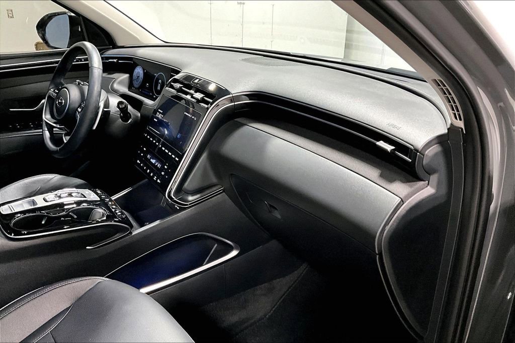 Used 2024 Hyundai Tucson Limited image 19