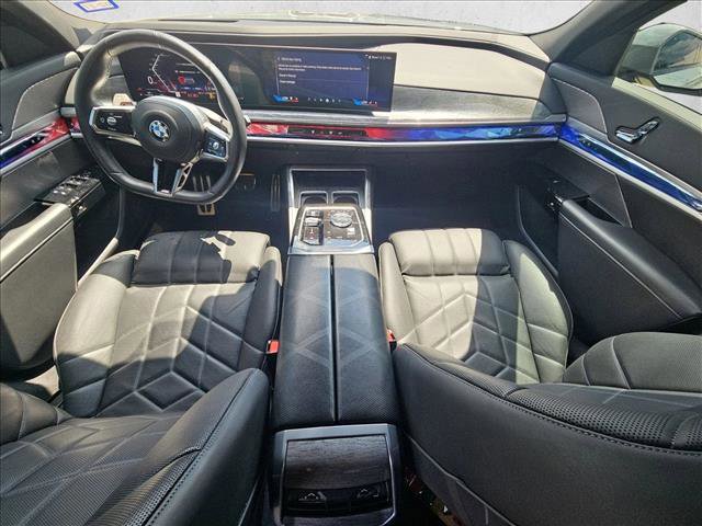 Used 2024 BMW 740i xDrive AWD/4WD image 16