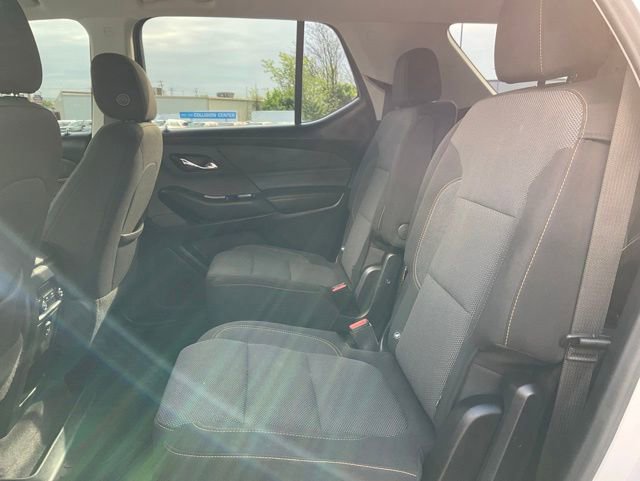 Used 2020 Chevrolet Traverse LT FWD image 8