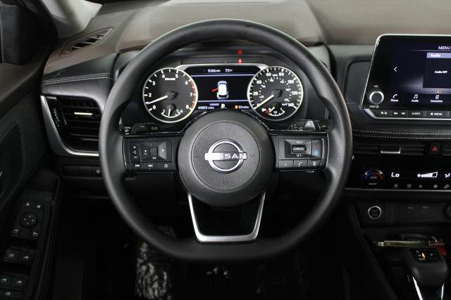Certified 2022 Nissan Rogue SV FWD image 21