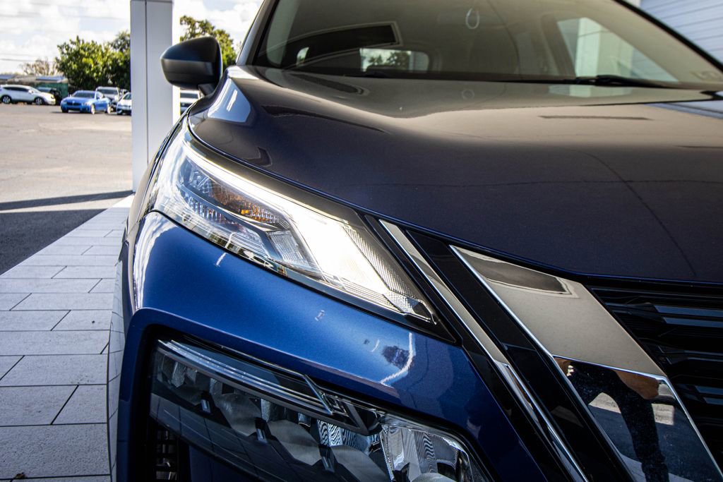 Used 2021 Nissan Rogue S image 6