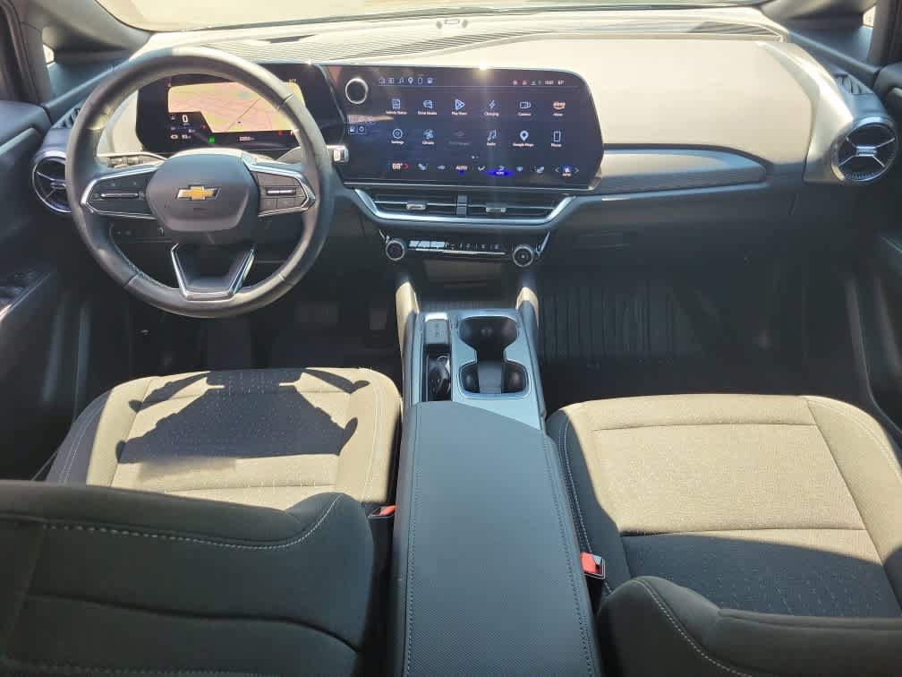 Used 2025 Chevrolet Equinox EV LT w/ Comfort Package AWD/4WD image 33