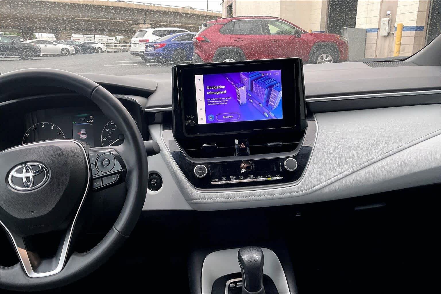 Used 2024 Toyota Corolla SE FWD image 7