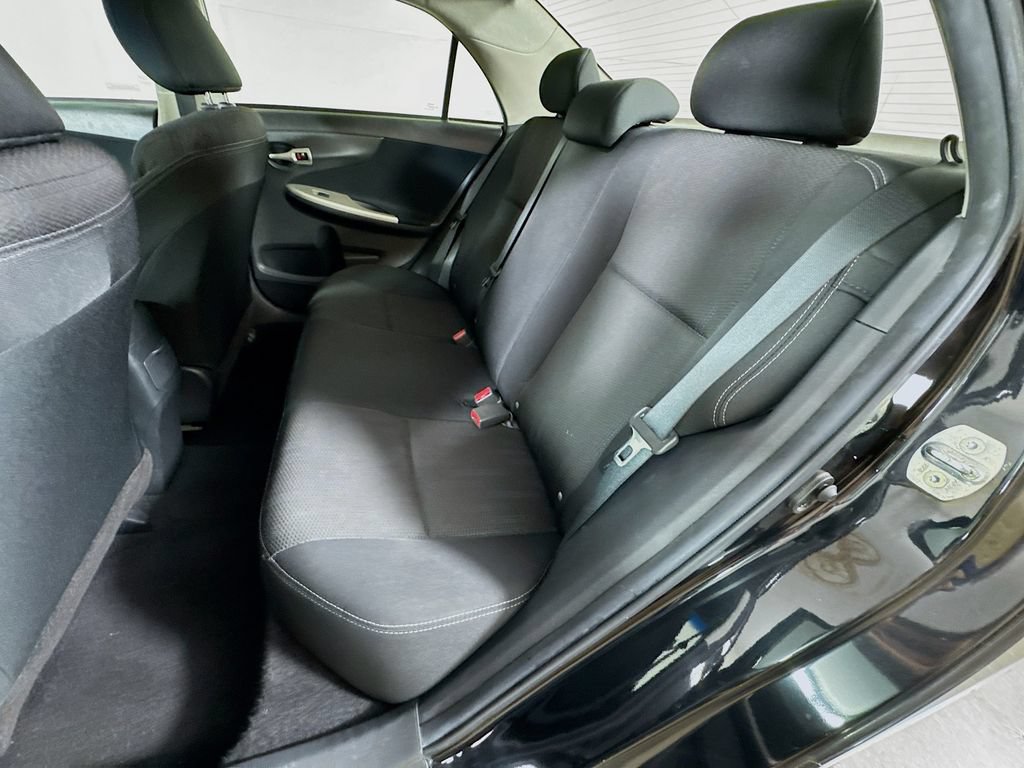 Used 2013 Toyota Corolla S FWD image 26