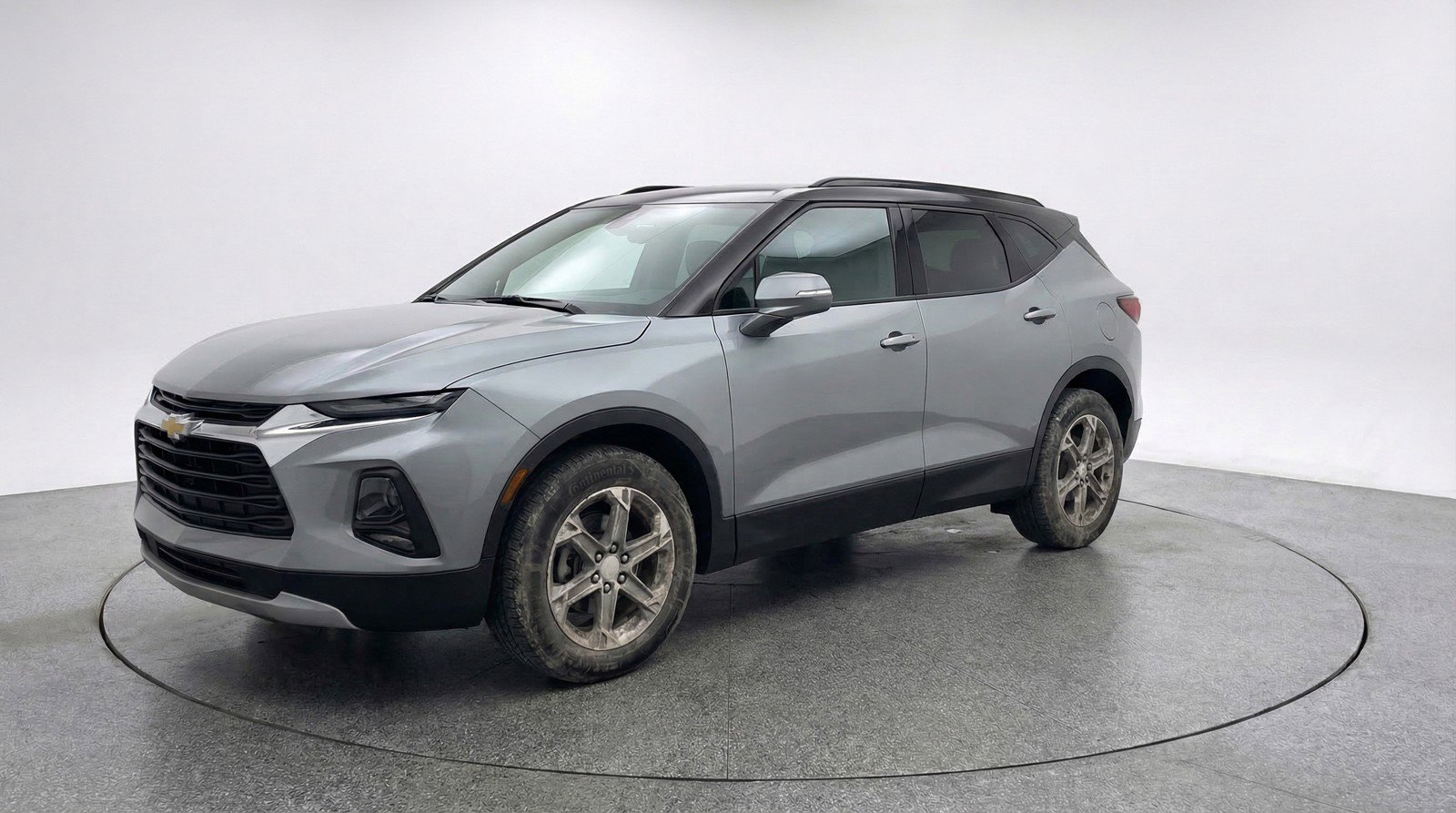 Used 2025 Chevrolet Blazer LT FWD image 3