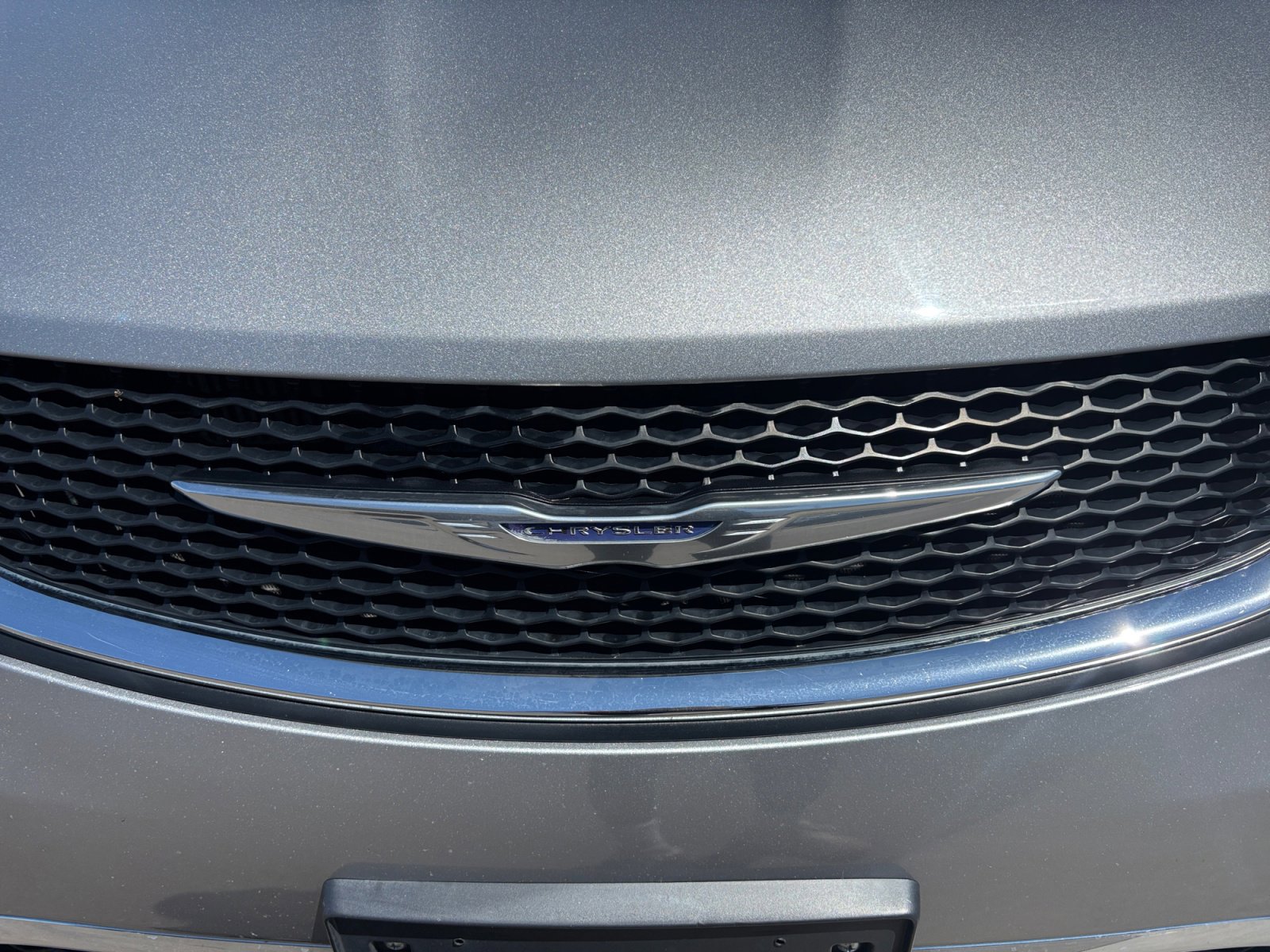 Used 2017 Chrysler Pacifica Touring-L image 22