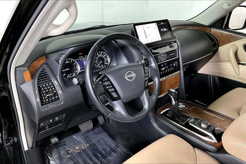 Used 2023 Nissan Armada SL w/ Captain's Chairs Package image 13