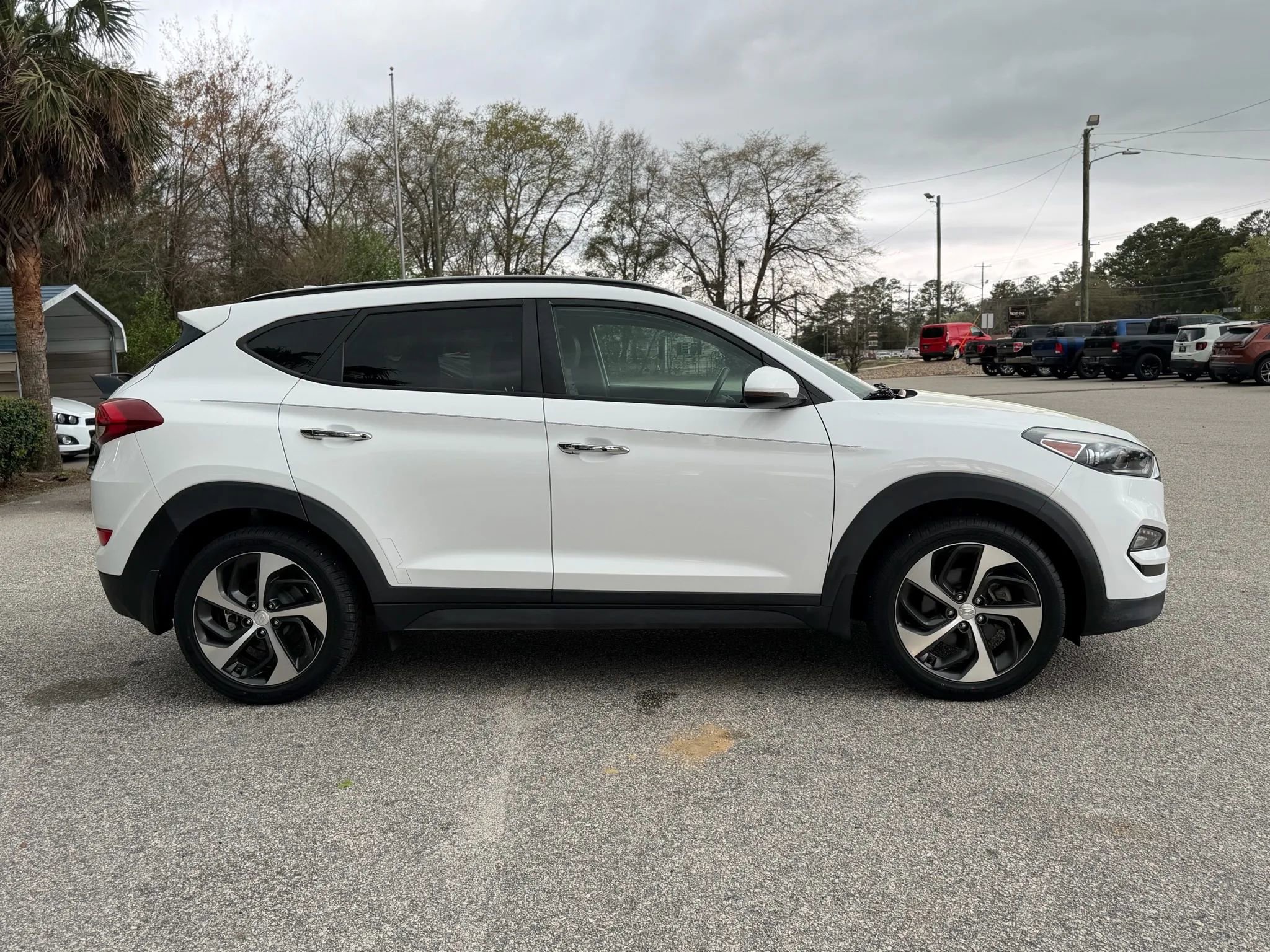 Used 2018 Hyundai Tucson Limited image 6