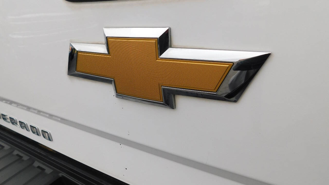 Used 2015 Chevrolet Silverado 3500 LT w/ LT Convenience Package image 67