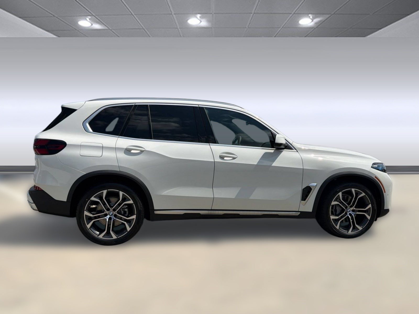 Used 2026 BMW X5 xDrive40i w/ Premium Package AWD/4WD image 7
