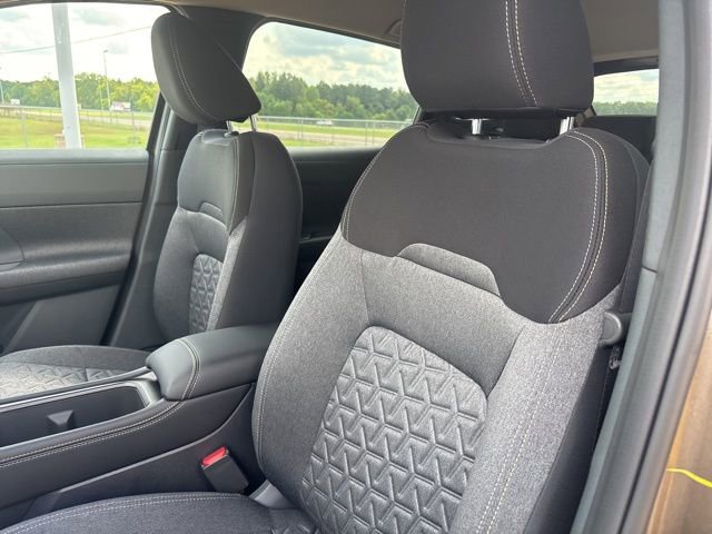 New 2025 Nissan Kicks SV image 9