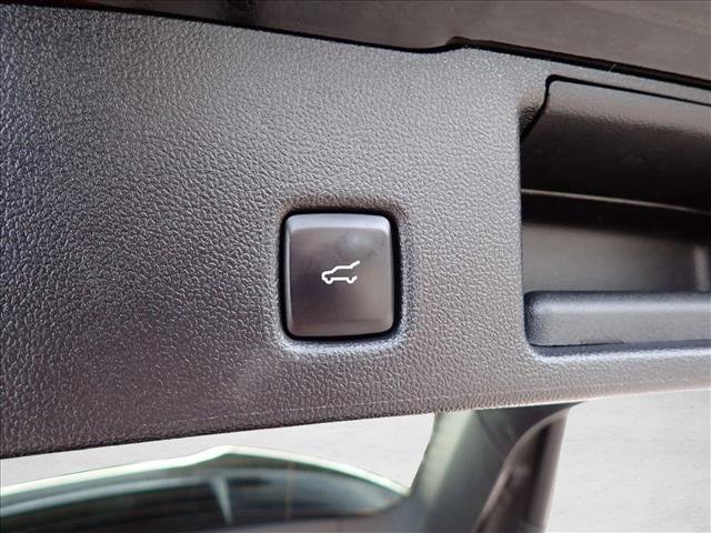 Used 2024 Ford Escape ST-Line image 9