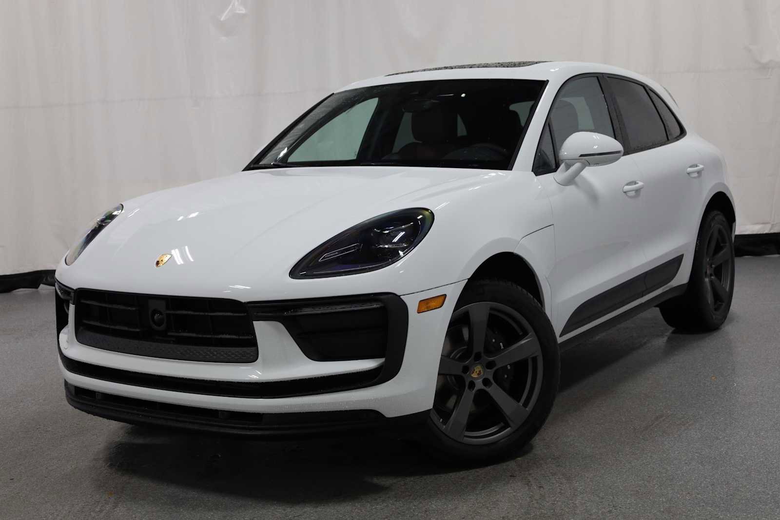 New 2026 Porsche Macan image 1