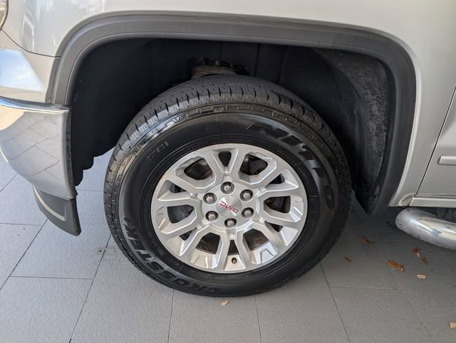 Used 2014 GMC Sierra 1500 SLE w/ SLE Value Package AWD/4WD image 4