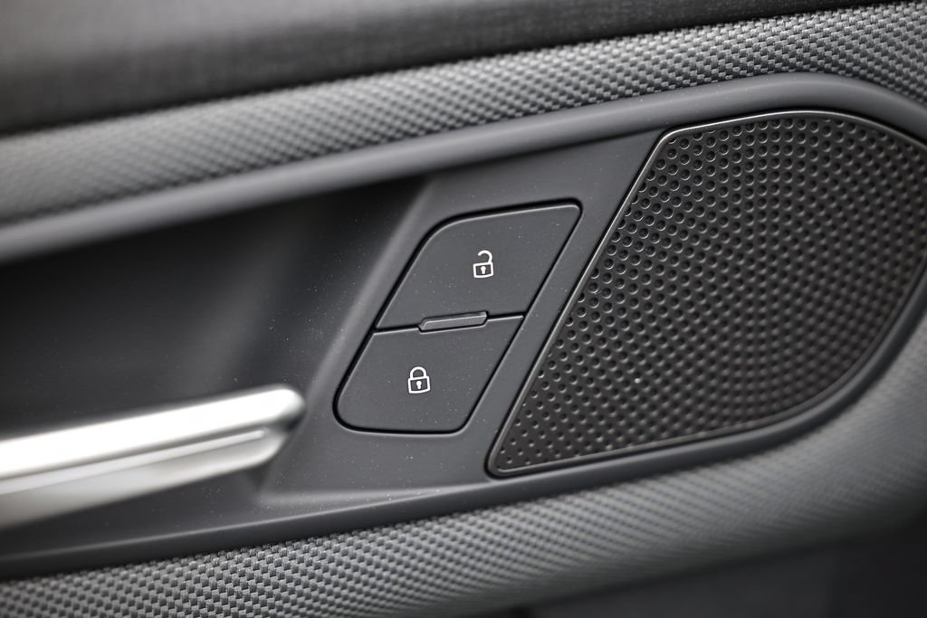 New 2026 Audi Q3 quattro 2.0T AWD/4WD image 15