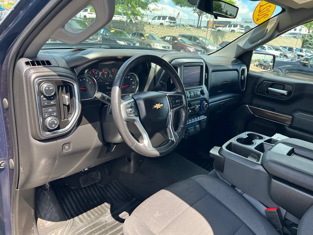 Used 2021 Chevrolet Silverado 1500 LT AWD/4WD image 18