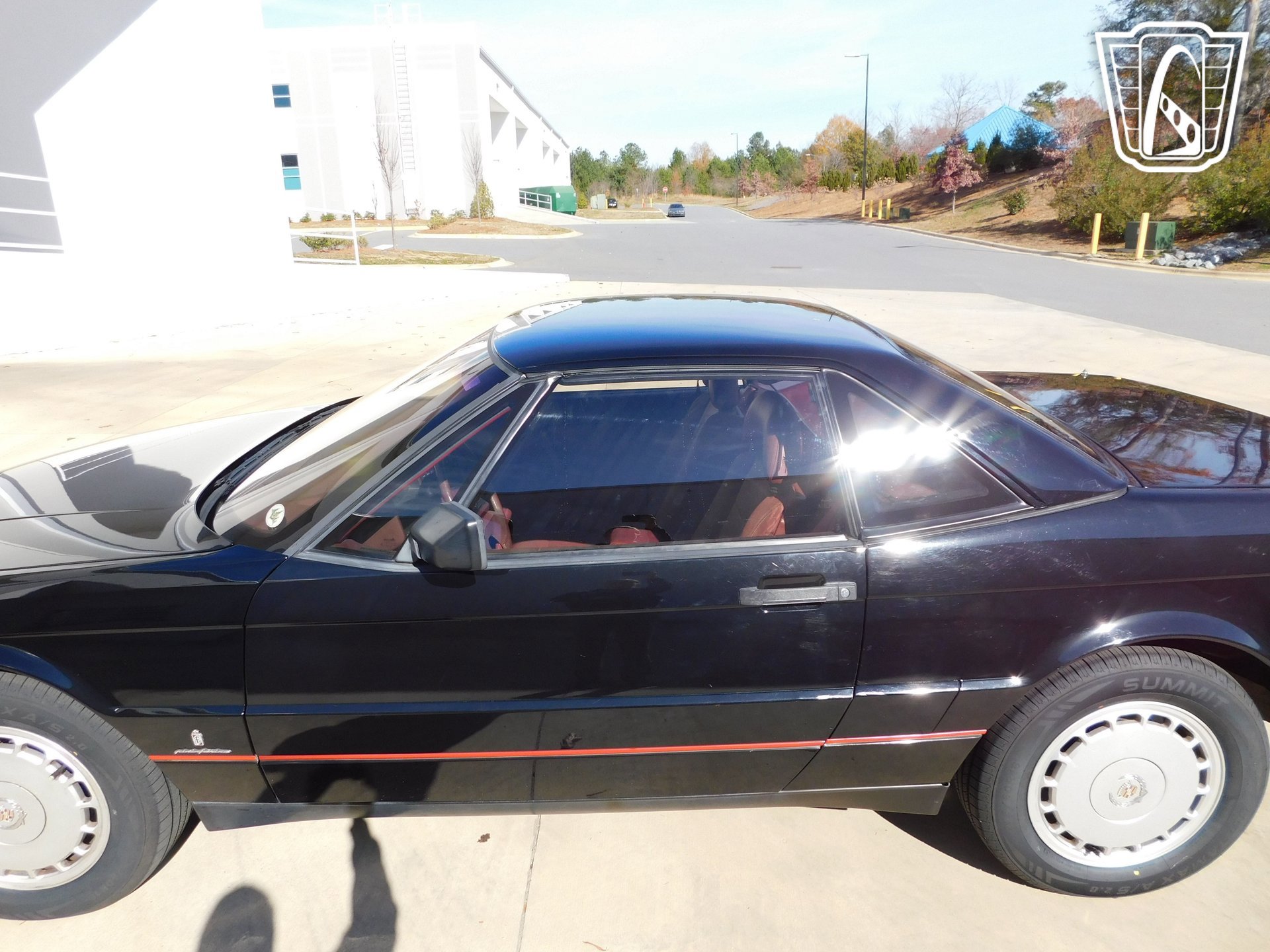 Used 1989 Cadillac Allante FWD image 14