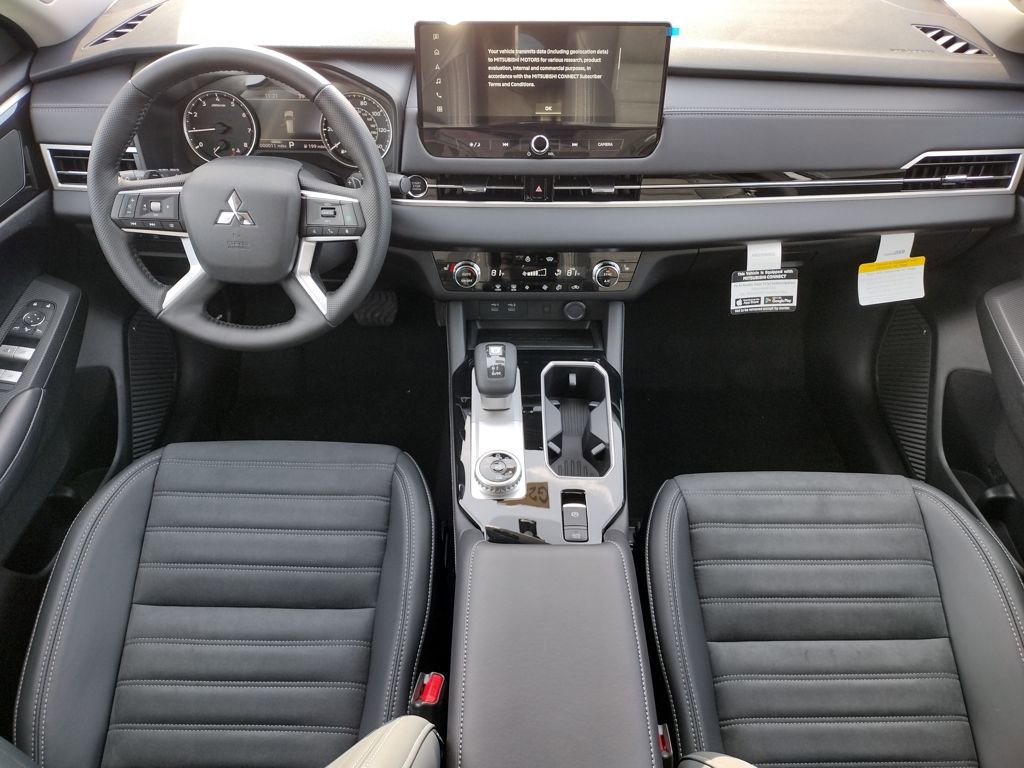 New 2026 Mitsubishi Outlander Trail Edition image 2