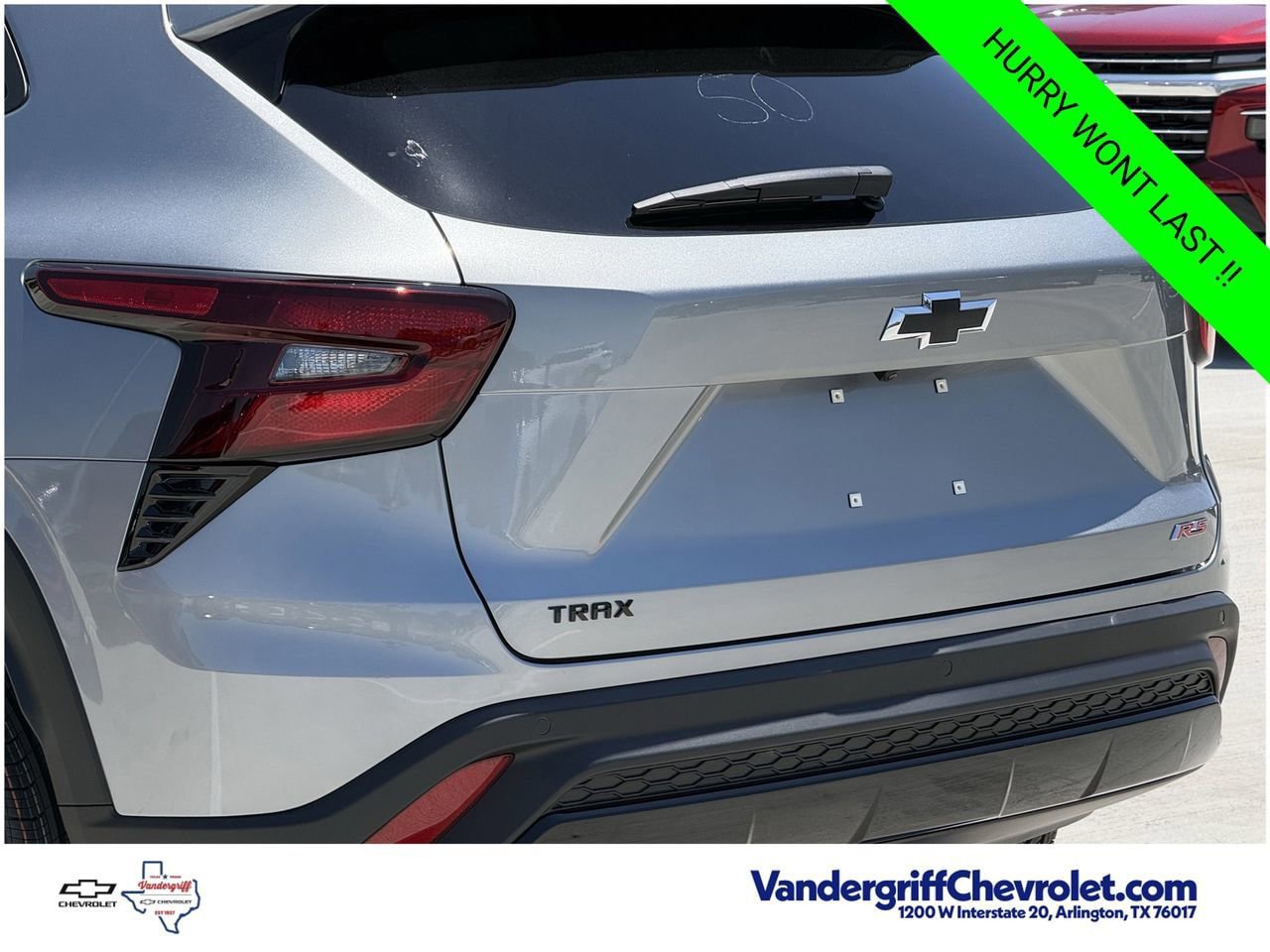 New 2026 Chevrolet Trax RS w/ Sunroof Package FWD image 6