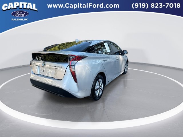 Used 2018 Toyota Prius Two w/ Prius Two Safety Plus Package FWD image 8