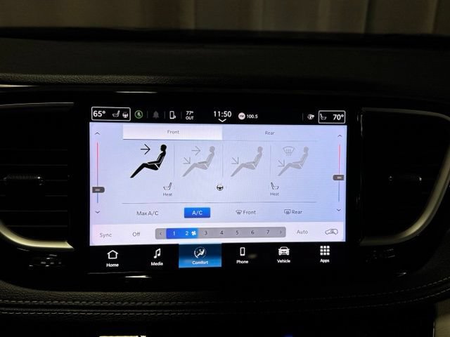 Used 2024 Chrysler Pacifica Touring-L FWD image 28