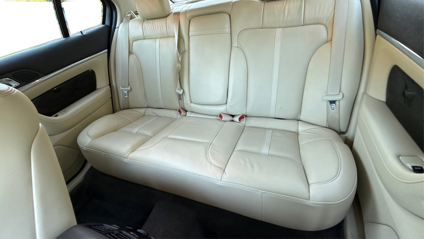 Used 2016 Lincoln MKS w/ Equipment Group 101A FWD image 20