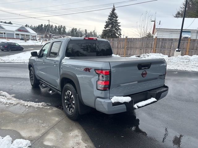 Used 2024 Nissan Frontier PRO-4X w/ Technology Package image 9