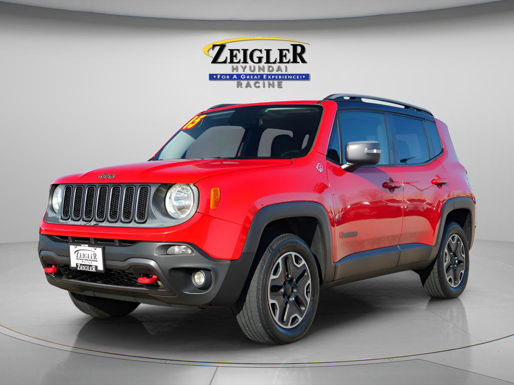 Used 2015 Jeep Renegade Trailhawk AWD/4WD image 3