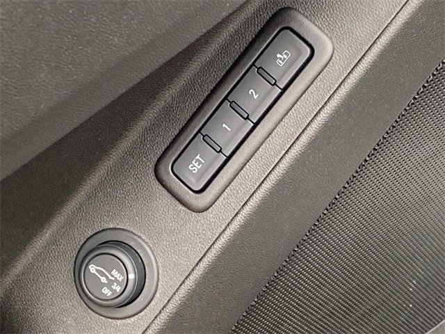 Used 2019 Chevrolet Equinox Premier image 15